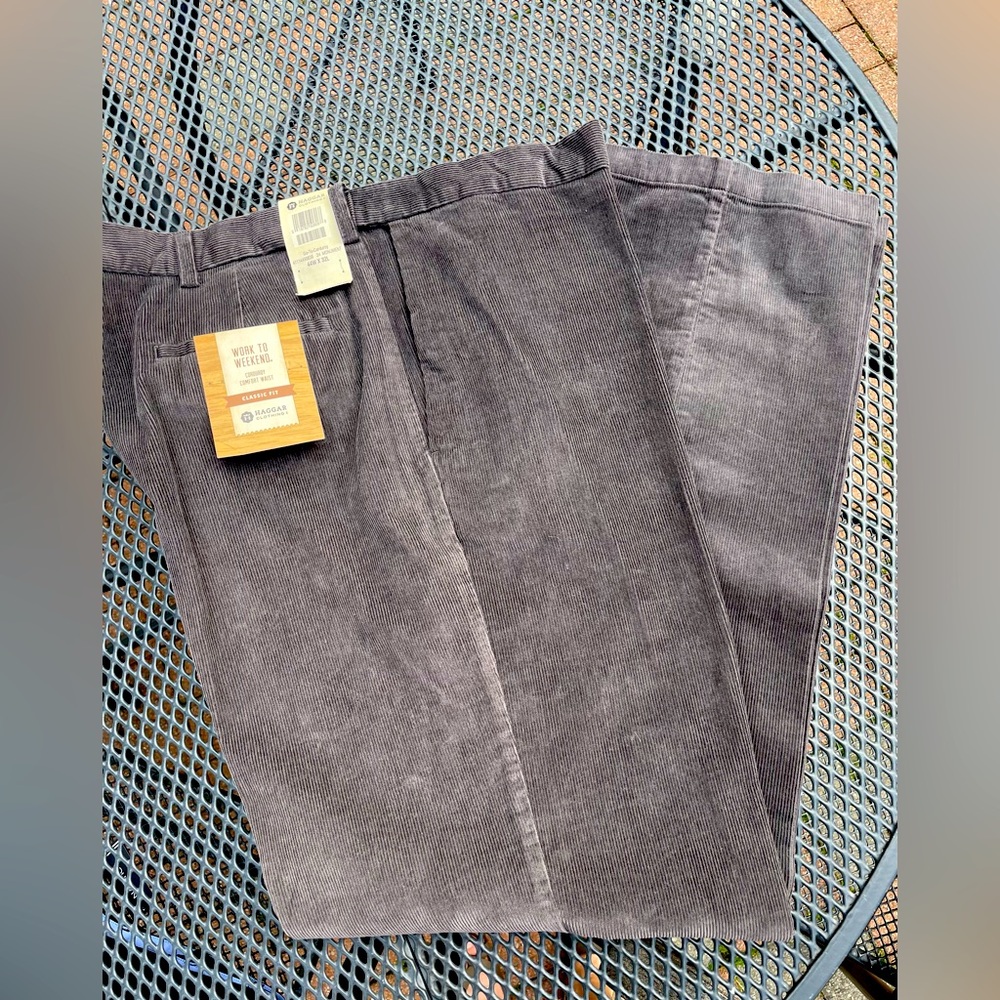 NWT Men’s Haggar Work to Weekend Corduroy Comfort Waist Classic Fit Pants-44x32